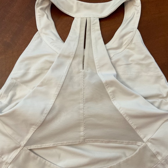 Lululemon racer back top - Picture 3 of 4